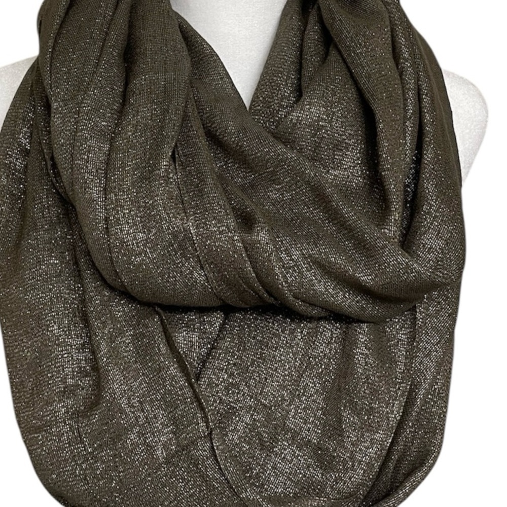 ✨Express Shimmering Bronze Infinity Scarf. - Picture 3 of 7